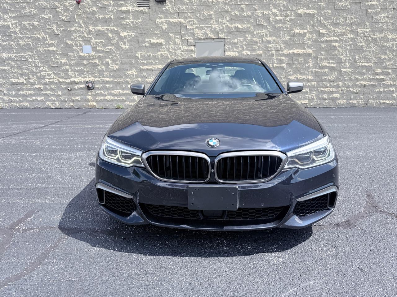 BMW 5-Series M550i xDrive 2018