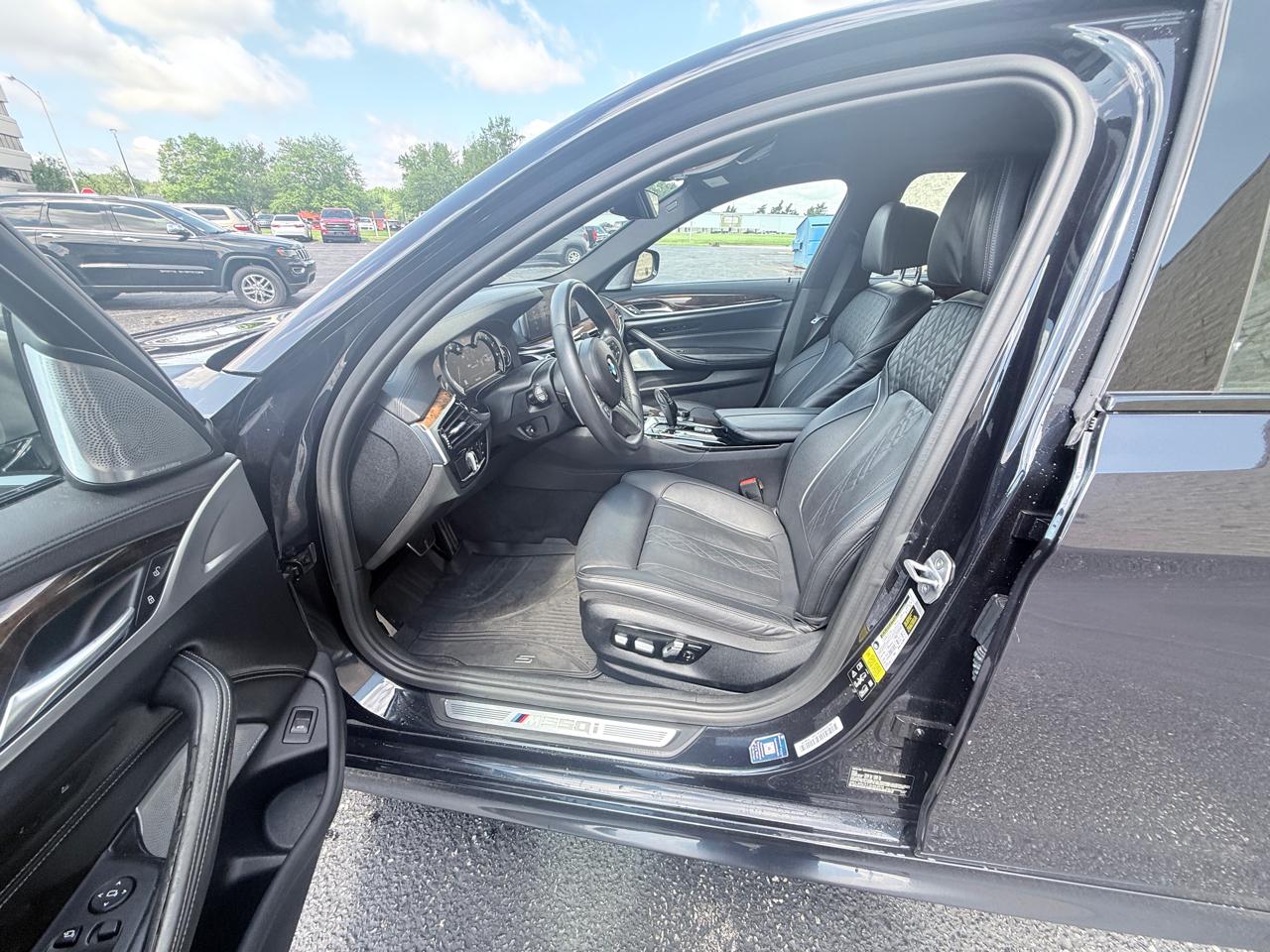 BMW 5-Series M550i xDrive 2018