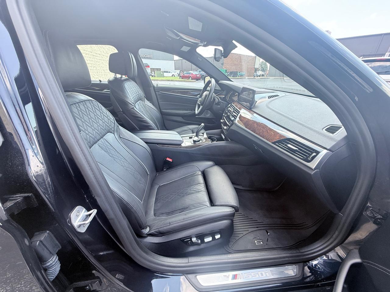 BMW 5-Series M550i xDrive 2018