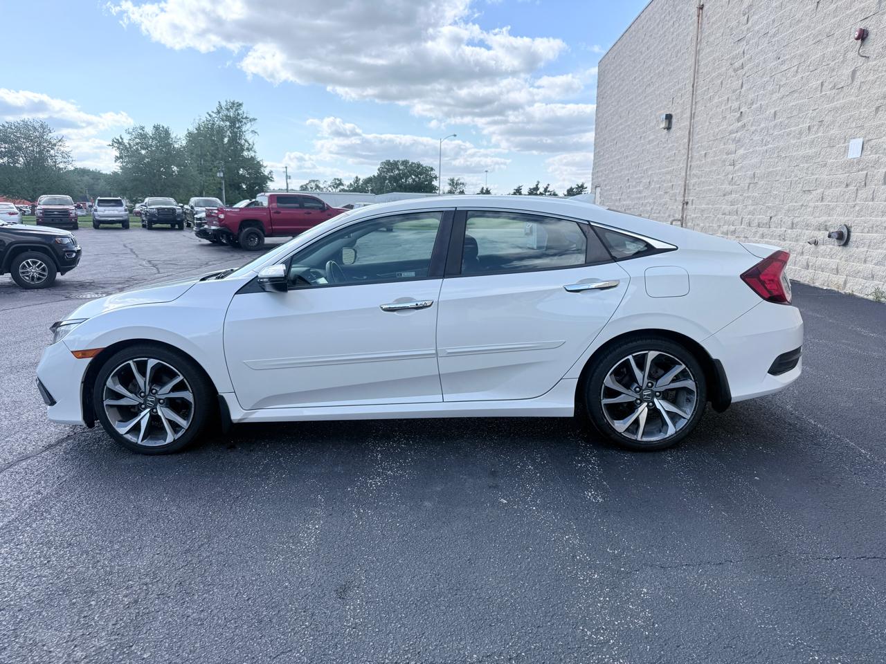 Honda Civic Touring Sedan CVT 2019