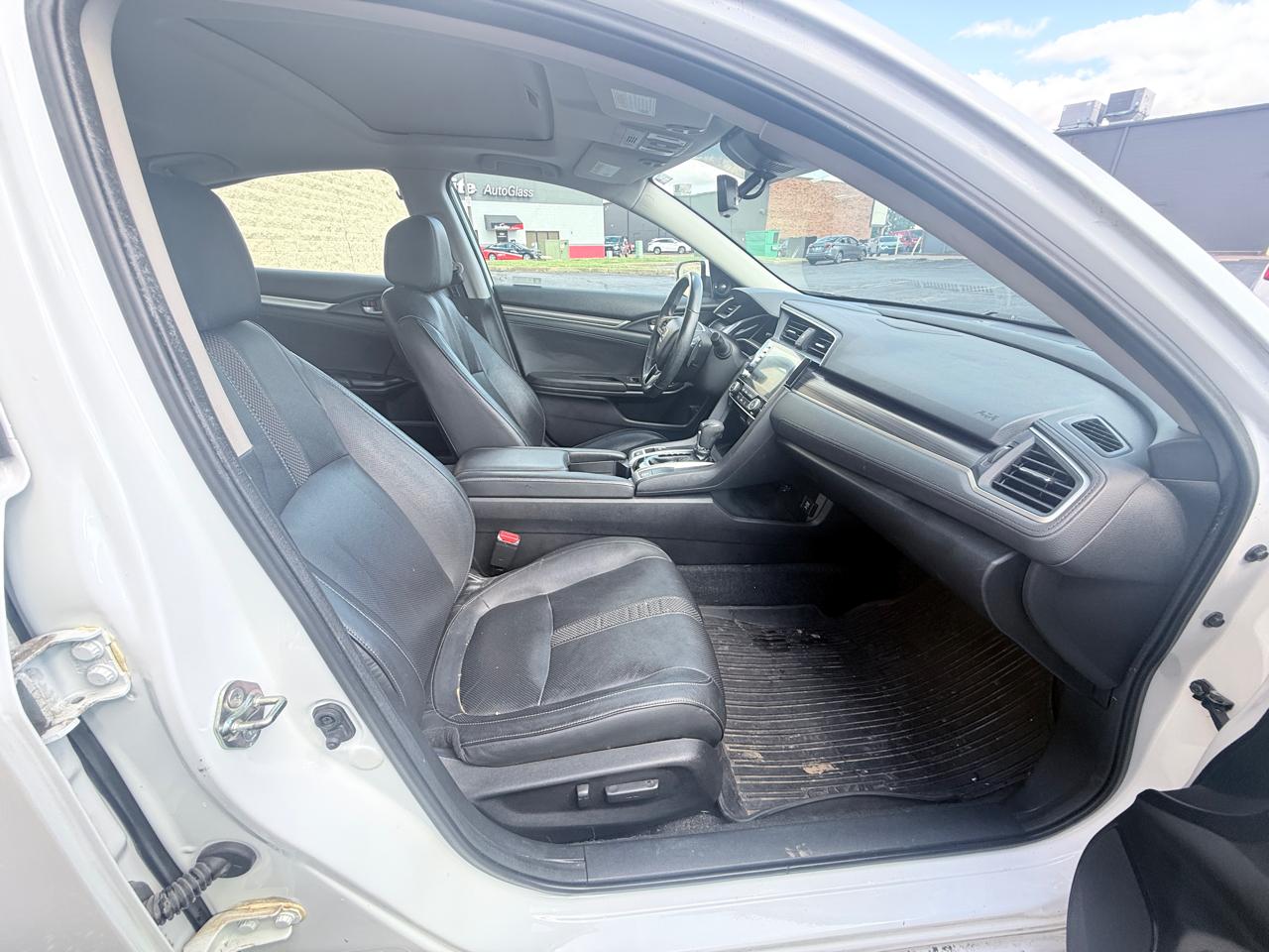 Honda Civic Touring Sedan CVT 2019