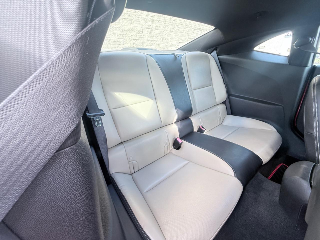 Chevrolet Camaro Coupe 2LT 2012