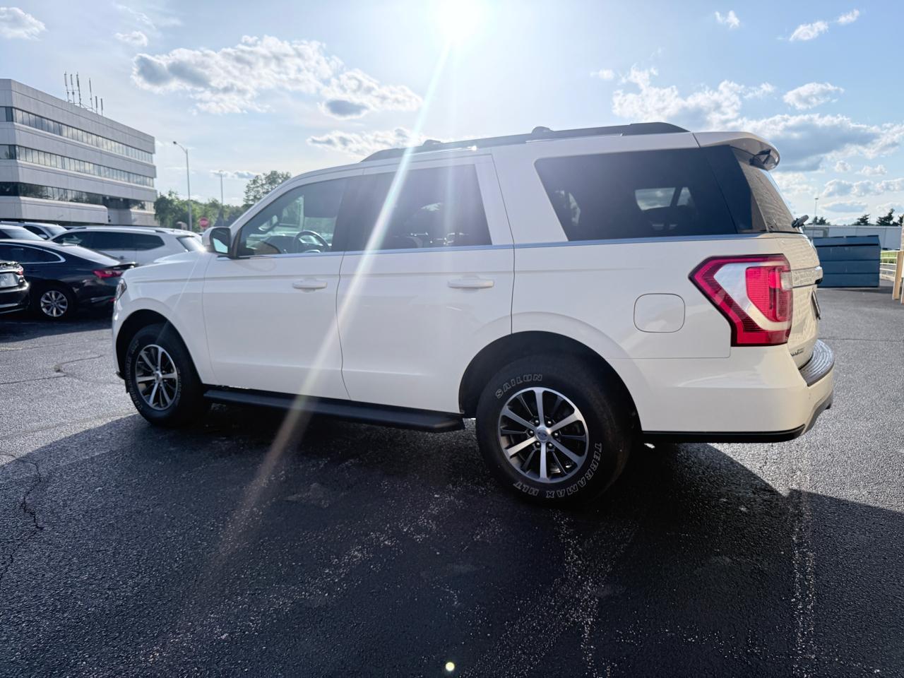 Ford Expedition XLT 4WD 2020