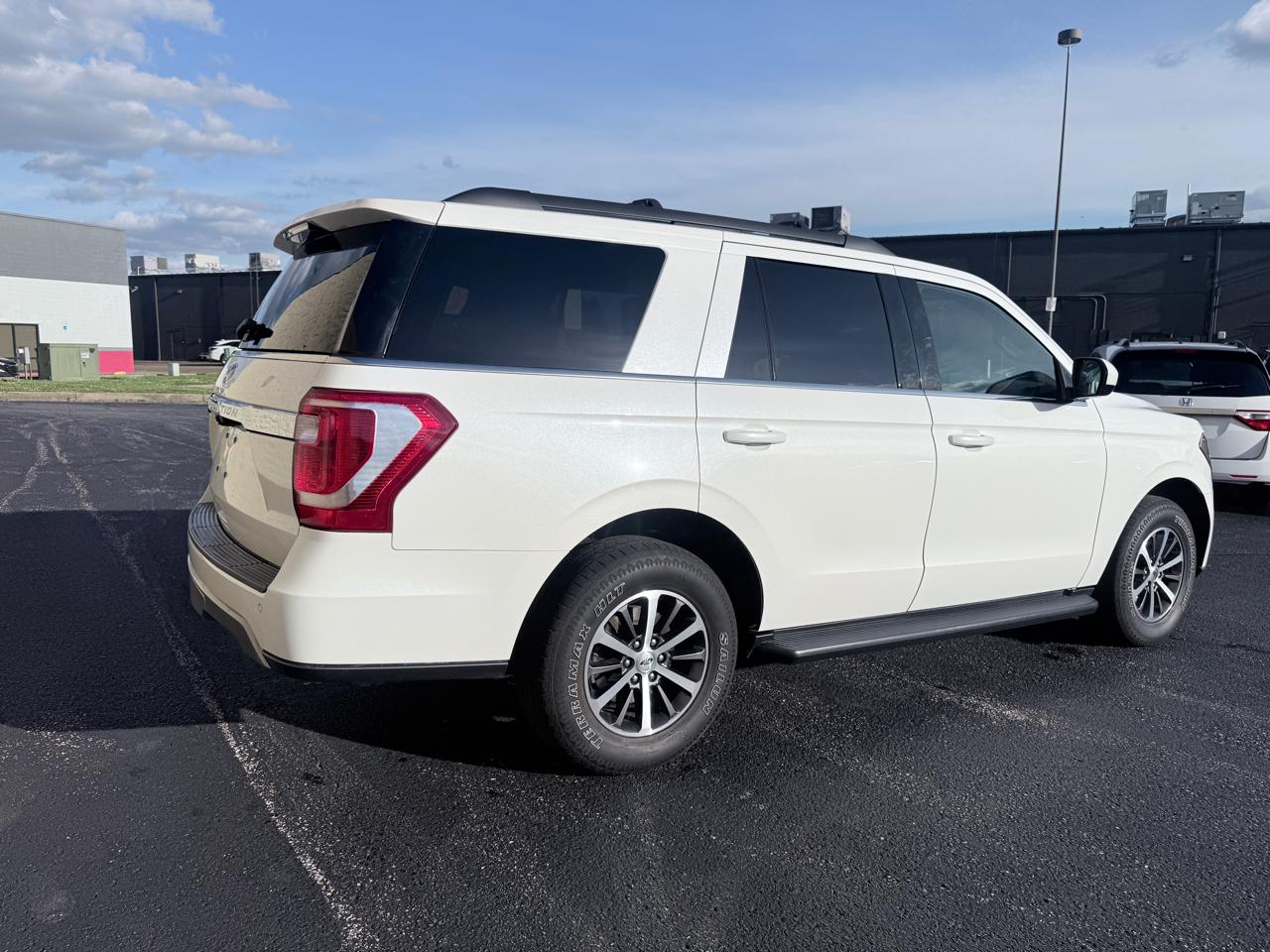 Ford Expedition XLT 4WD 2020
