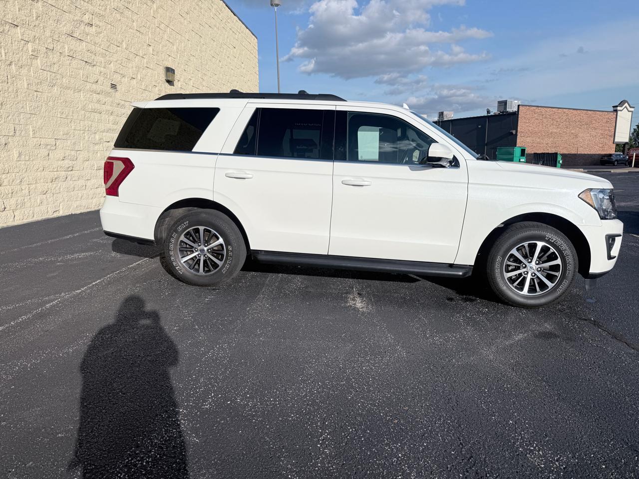 Ford Expedition XLT 4WD 2020
