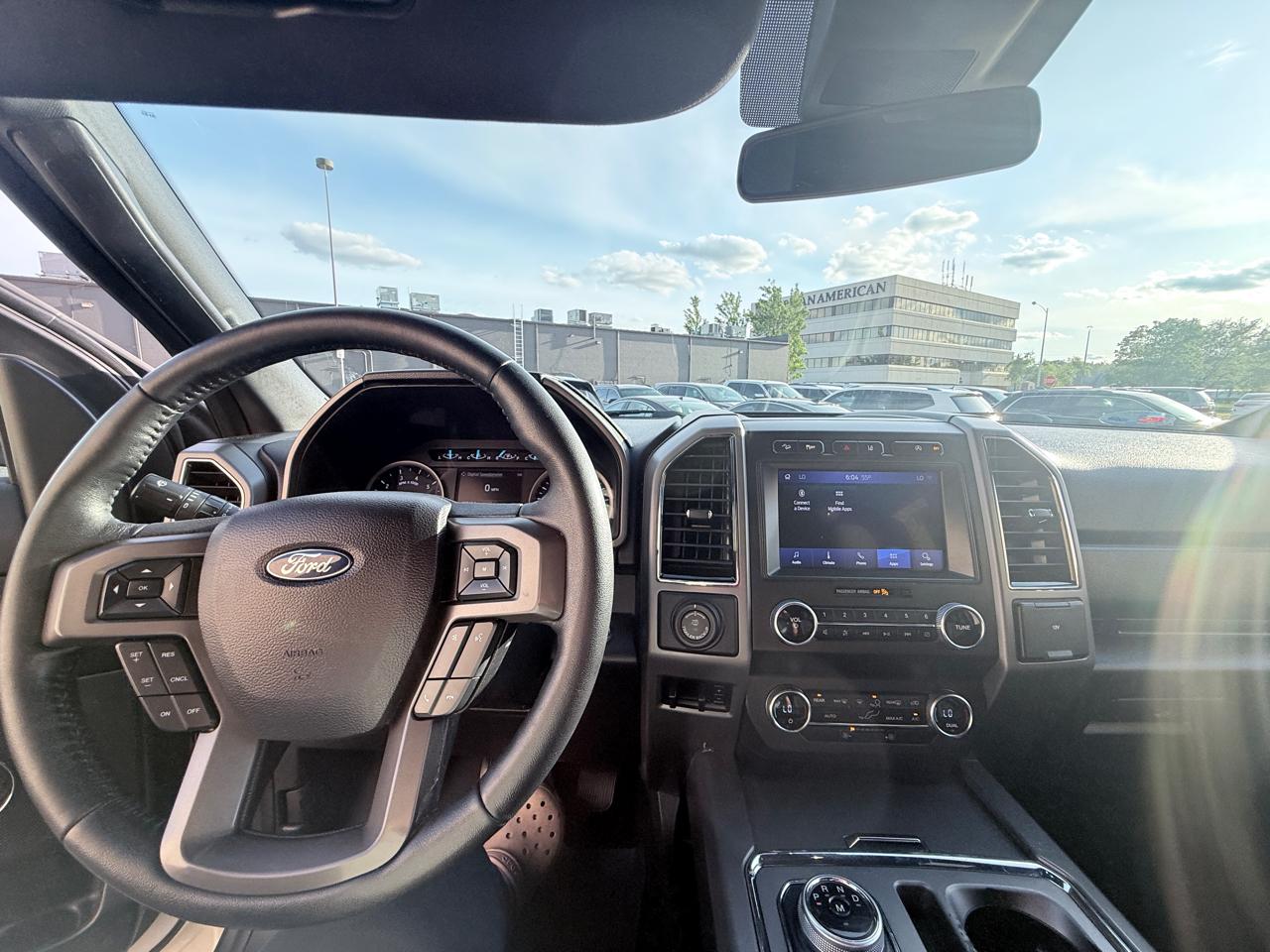Ford Expedition XLT 4WD 2020