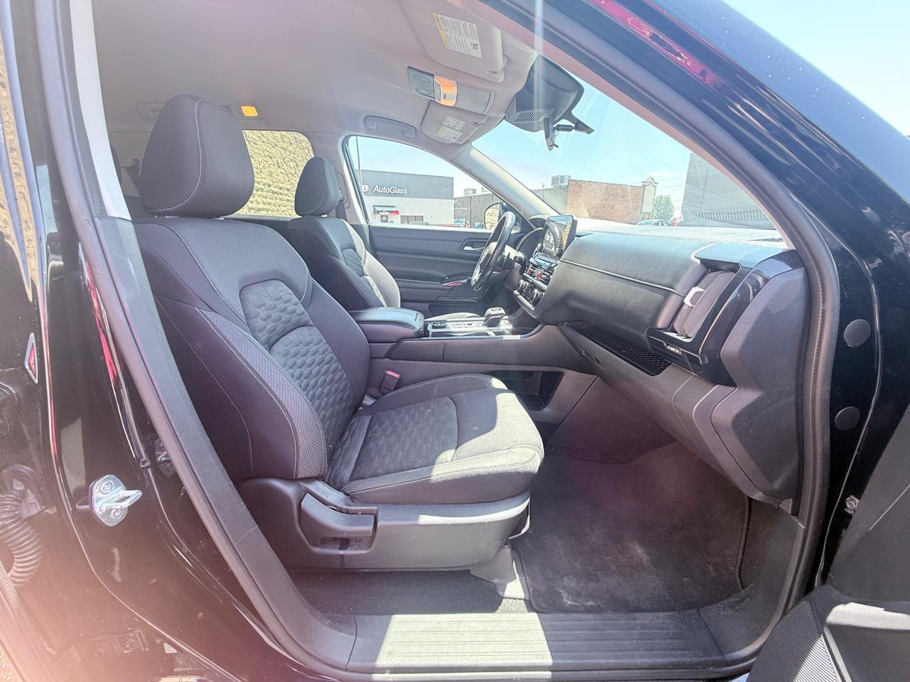 Nissan Pathfinder SV 4WD 2022