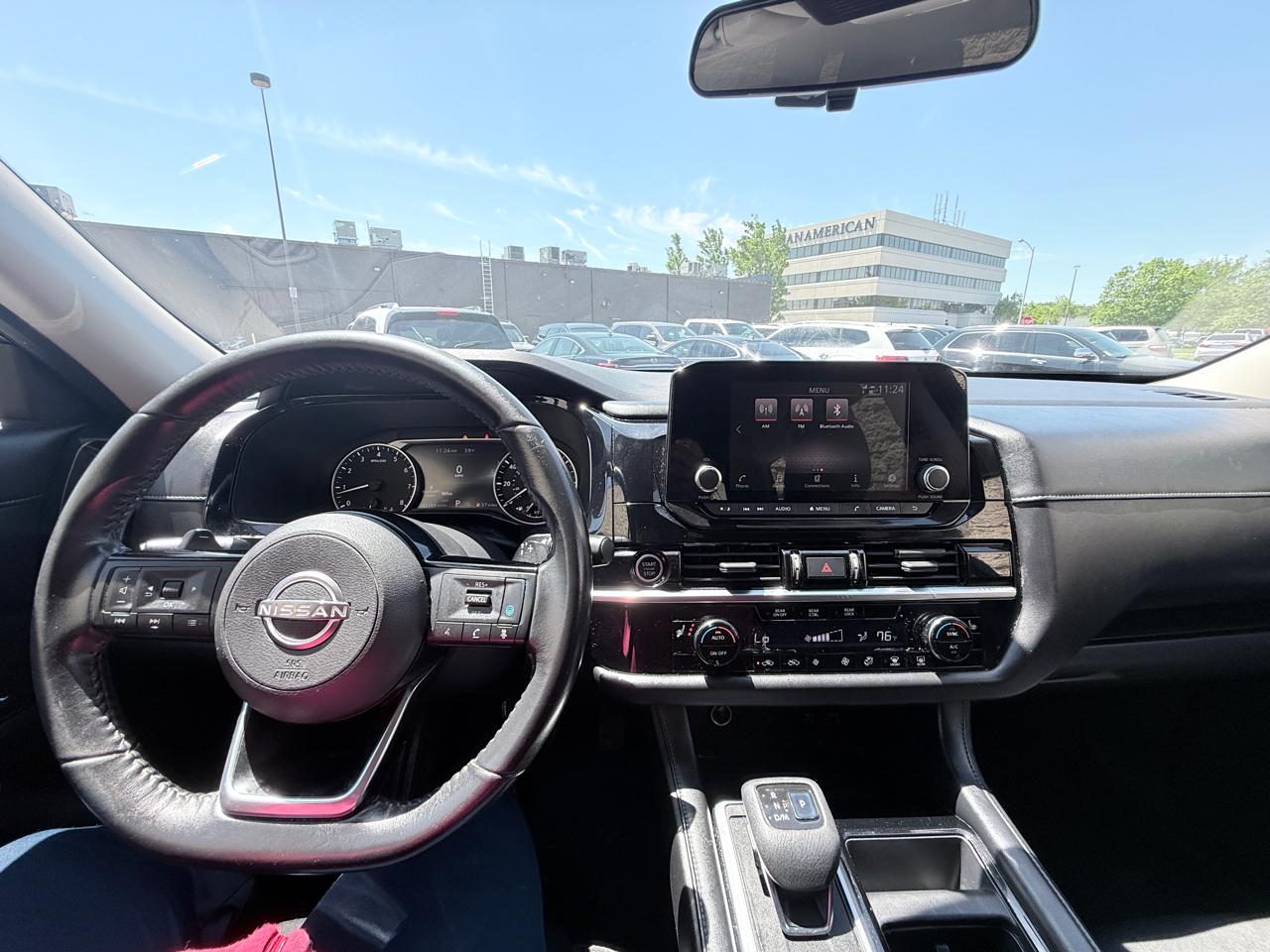 Nissan Pathfinder SV 4WD 2022