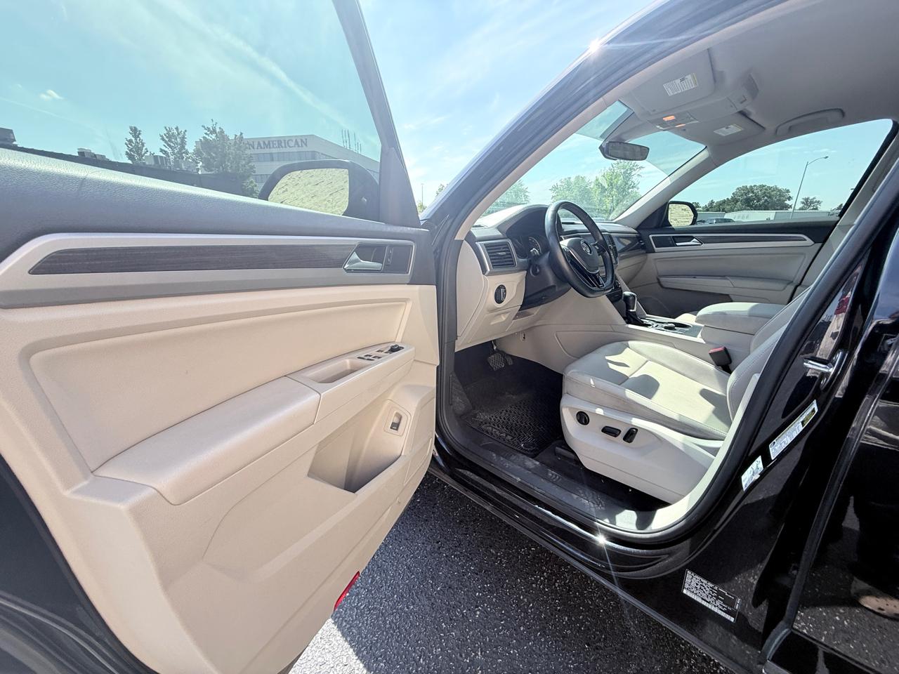 Volkswagen Atlas V6 SE w/Technology AWD 2019