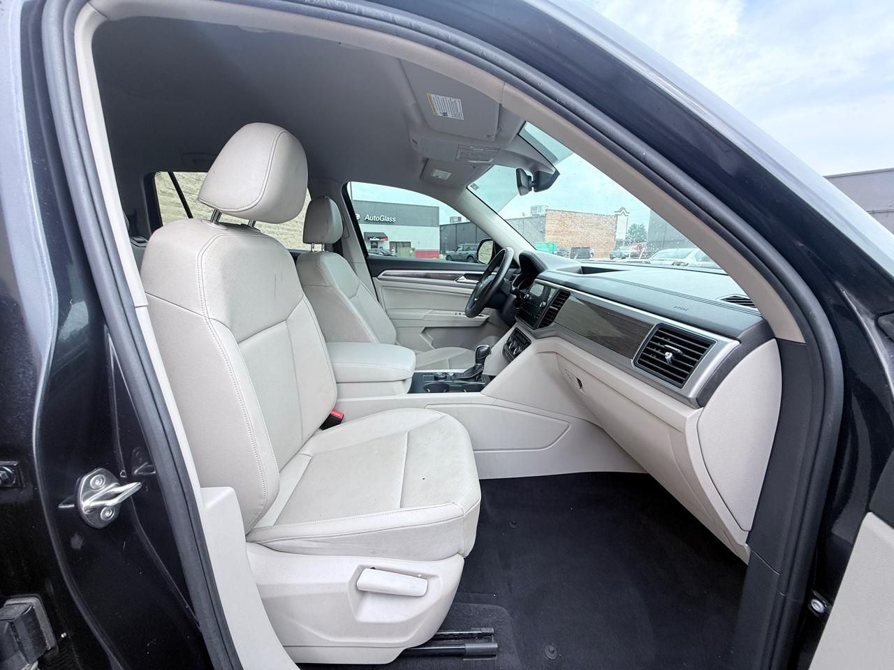 Volkswagen Atlas V6 SE w/Technology AWD 2019