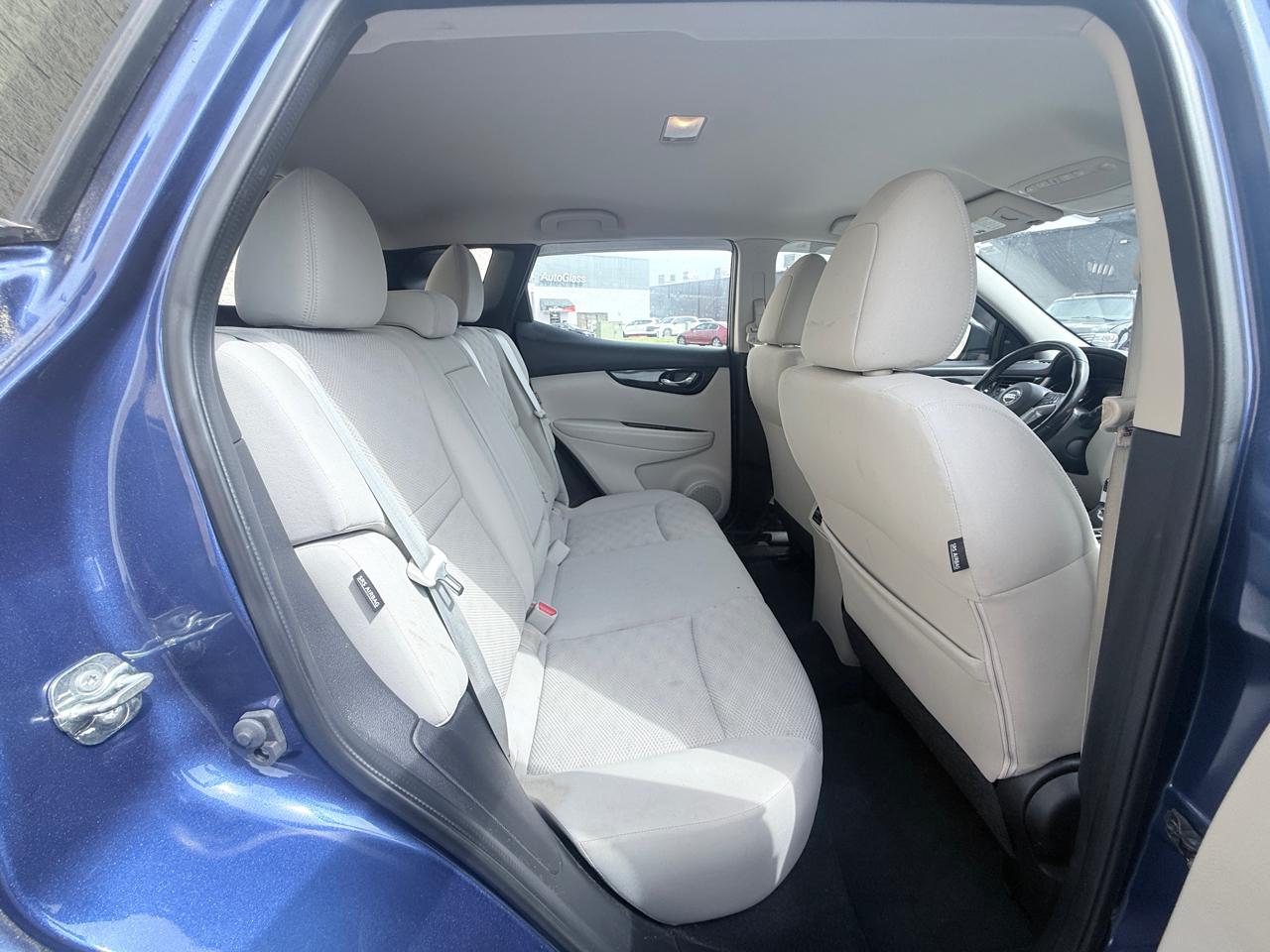 Nissan Rogue Sport SV AWD 2021