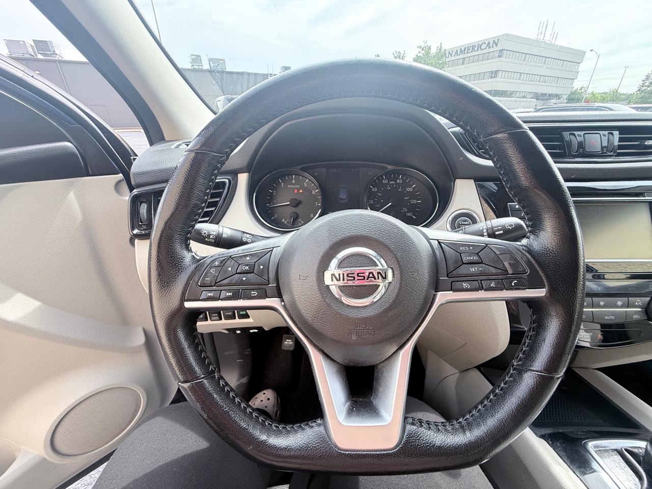 Nissan Rogue Sport SV AWD 2021