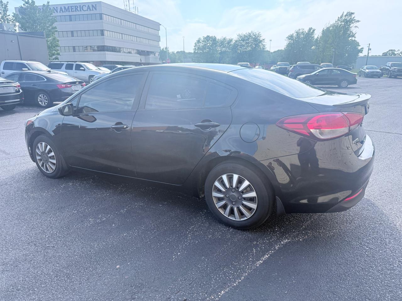 Kia Forte LX 6A 2017
