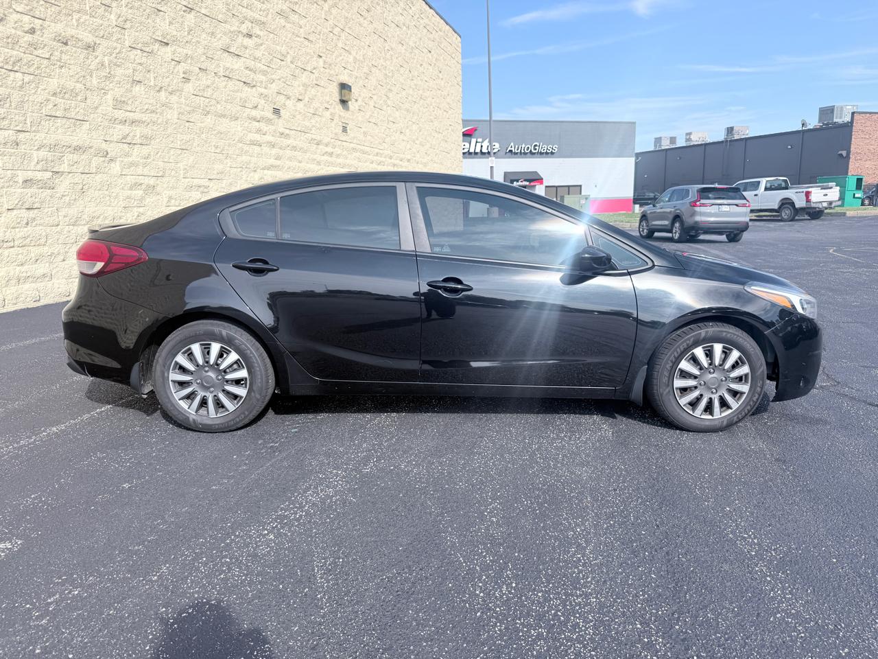 Kia Forte LX 6A 2017