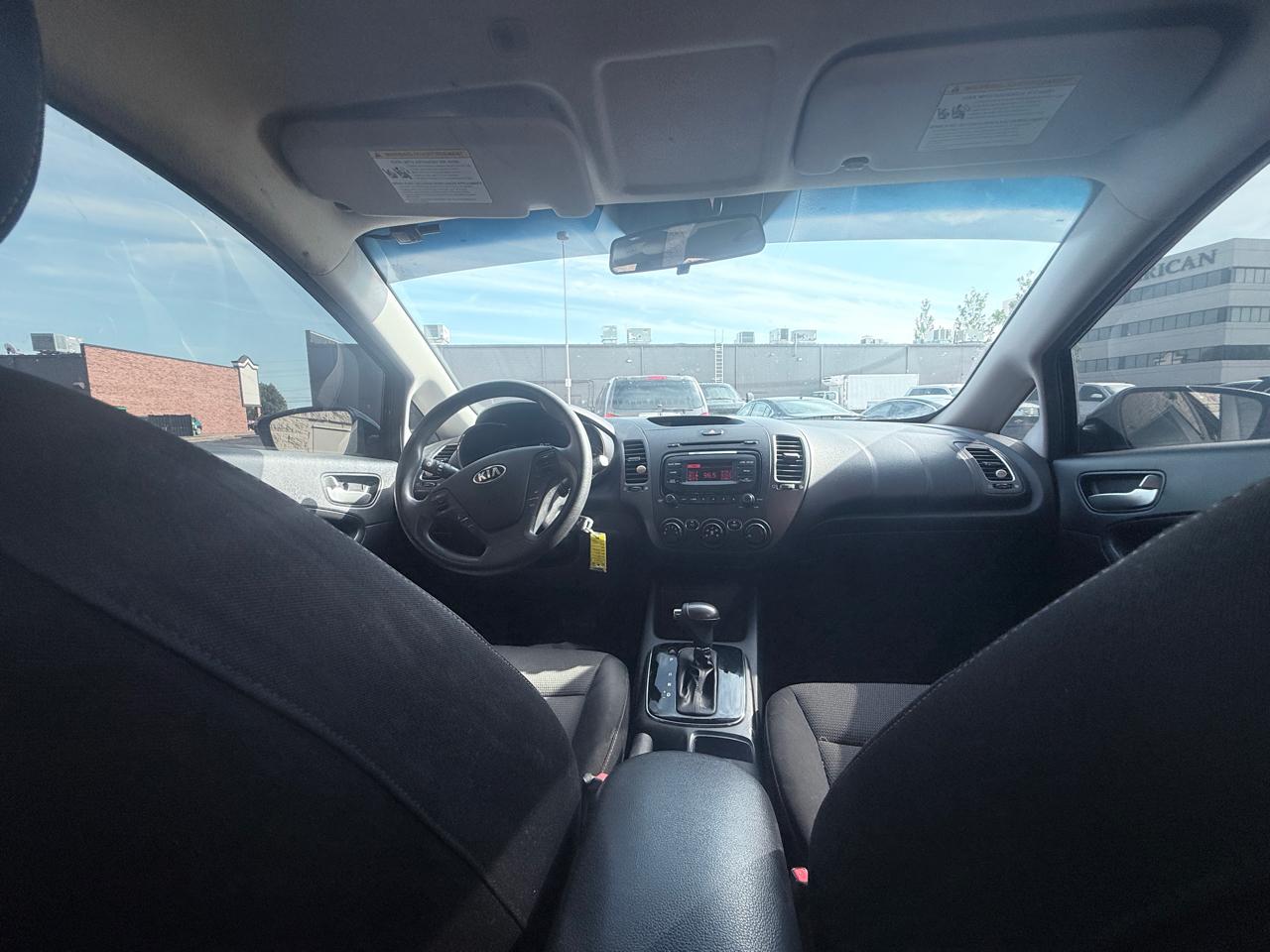 Kia Forte LX 6A 2017