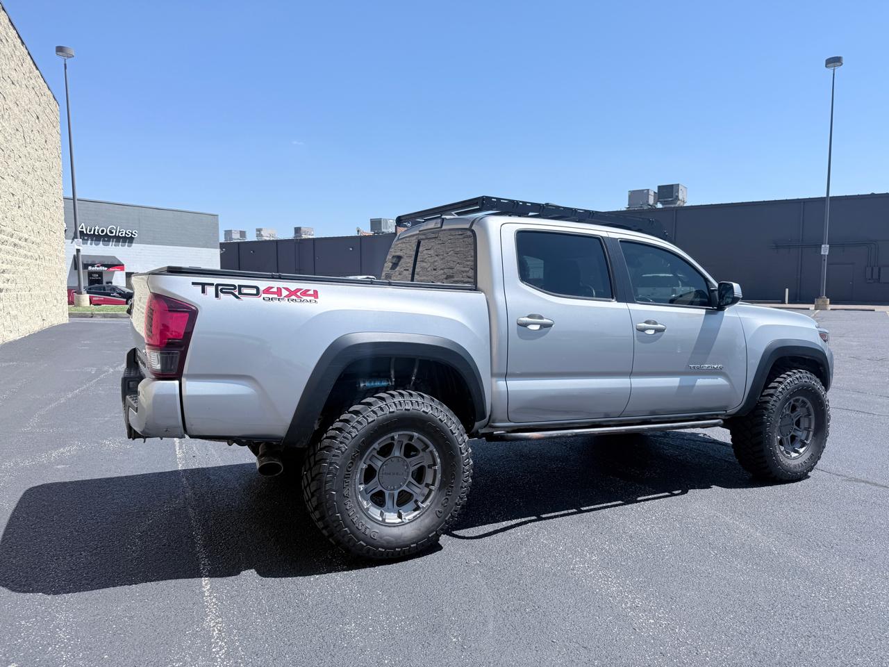 Toyota Tacoma SR5 Double Cab Long Bed V6 6AT 4WD 2018