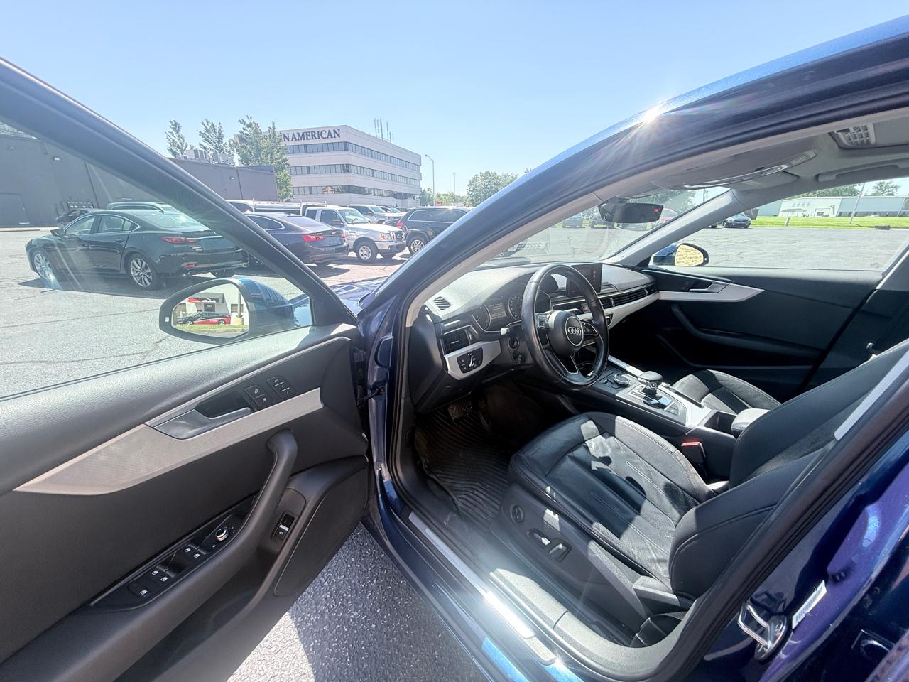 Audi A4 2.0T Premium Sedan 2017