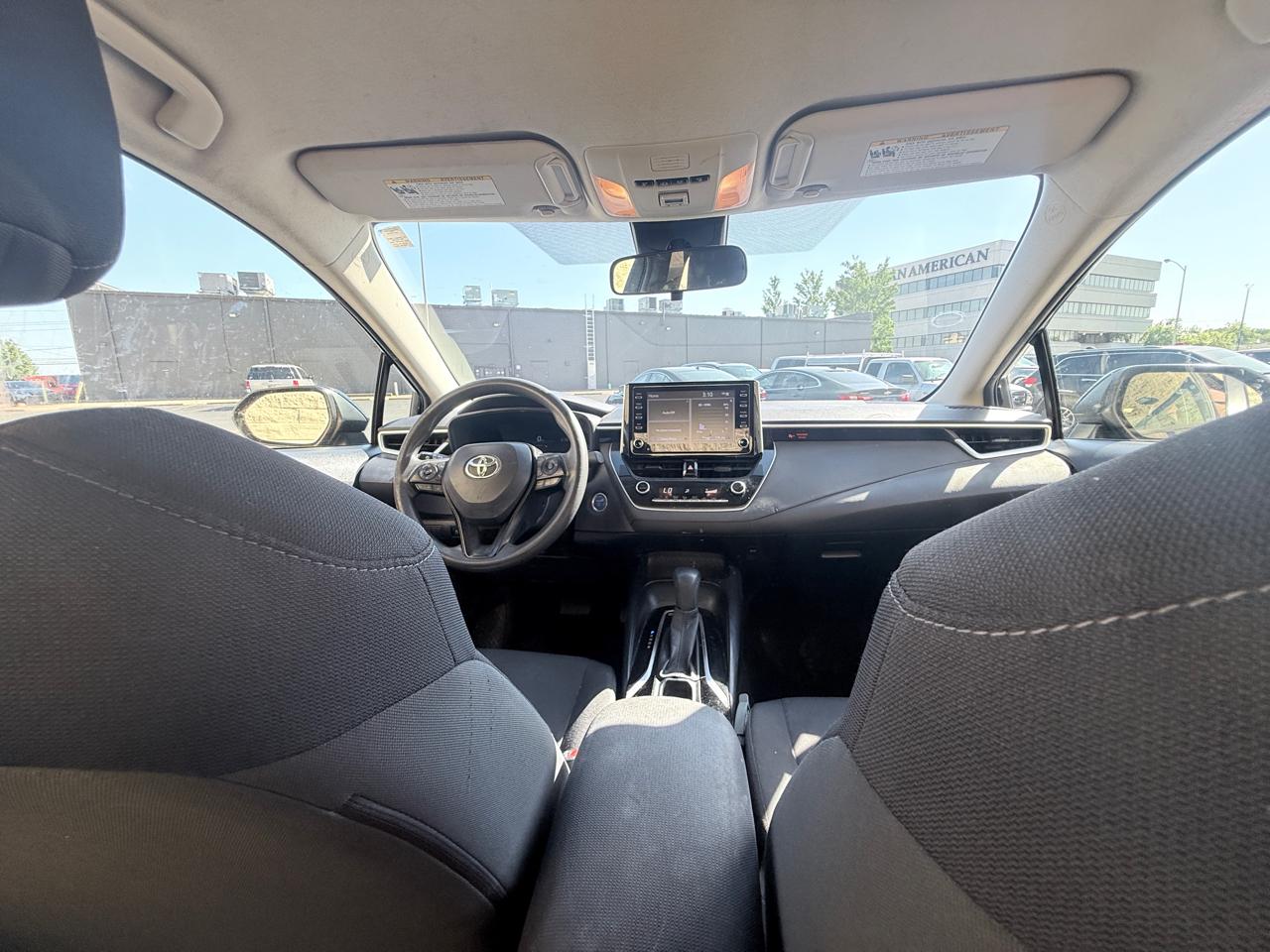 Toyota Corolla LE Hybrid 2021