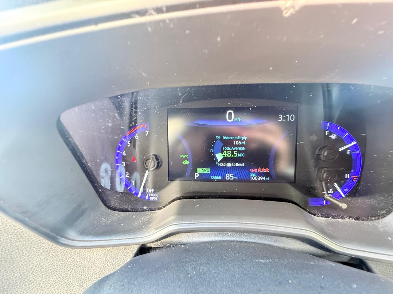 Toyota Corolla LE Hybrid 2021