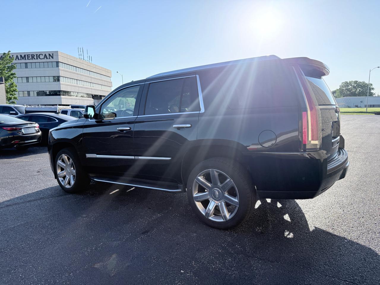 Cadillac Escalade Luxury 4WD 2020