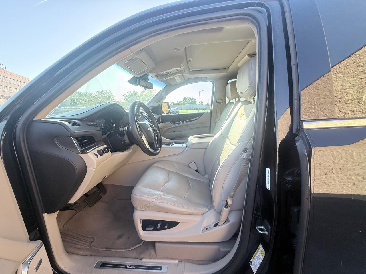 Cadillac Escalade Luxury 4WD 2020