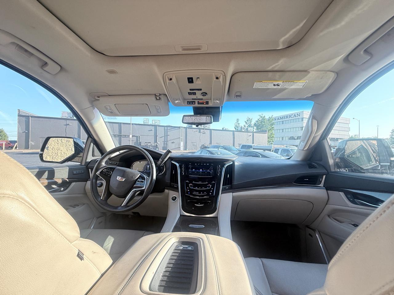 Cadillac Escalade Luxury 4WD 2020
