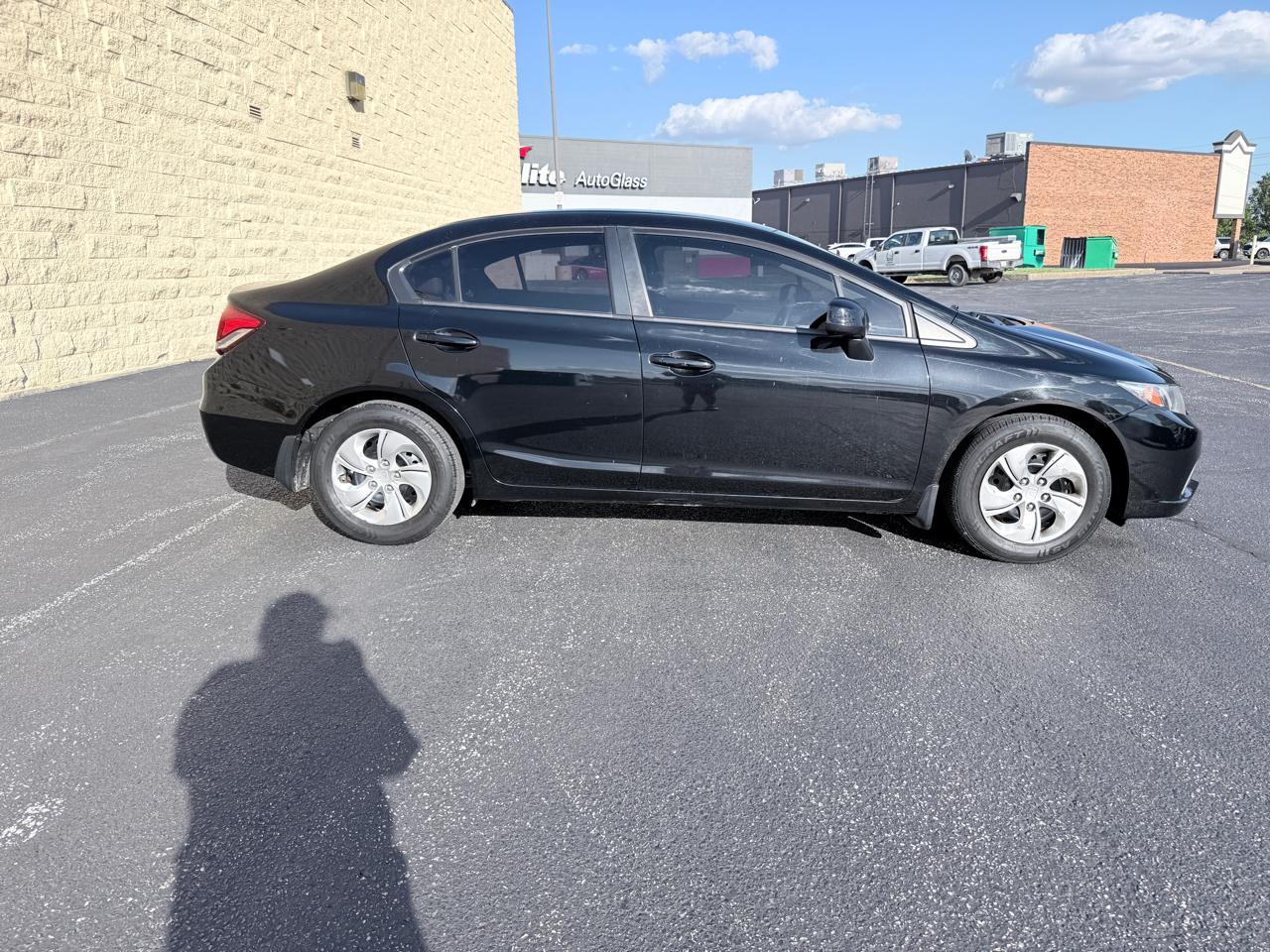 Honda Civic LX Sedan 5-Speed AT 2013