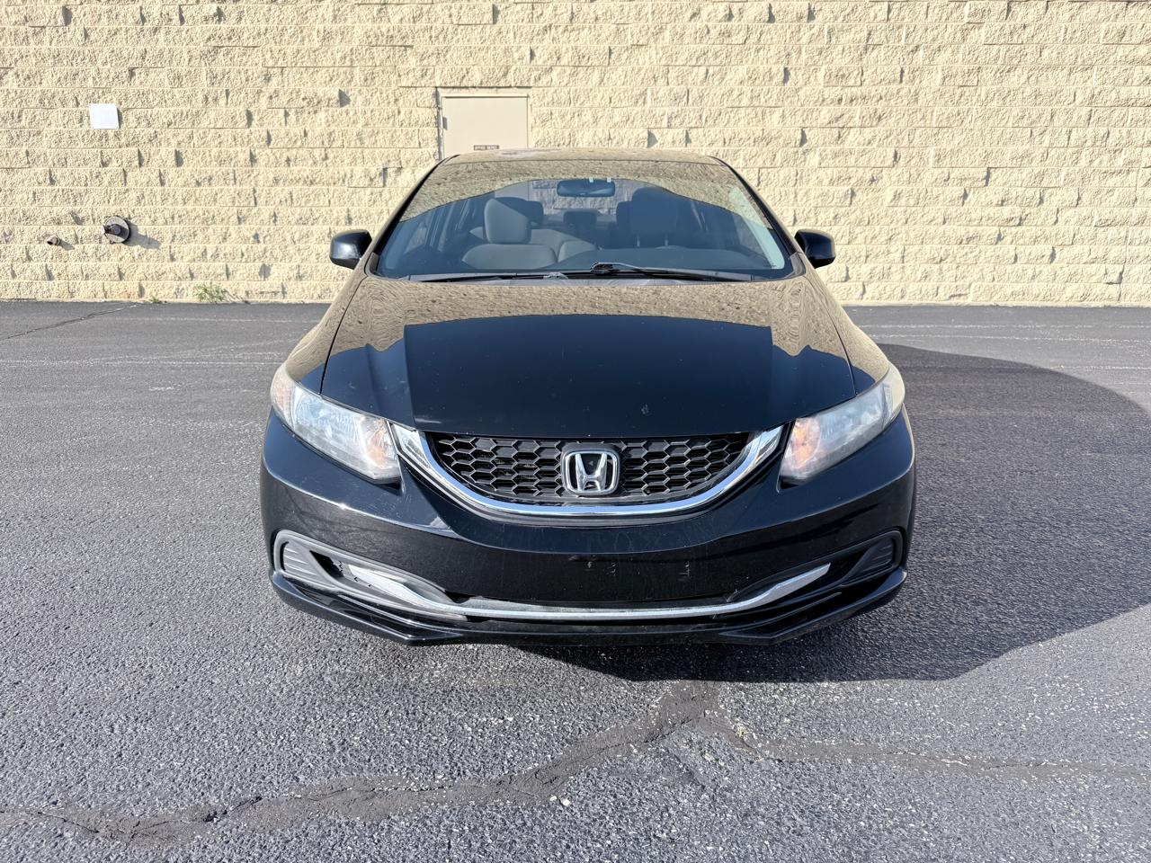 Honda Civic LX Sedan 5-Speed AT 2013
