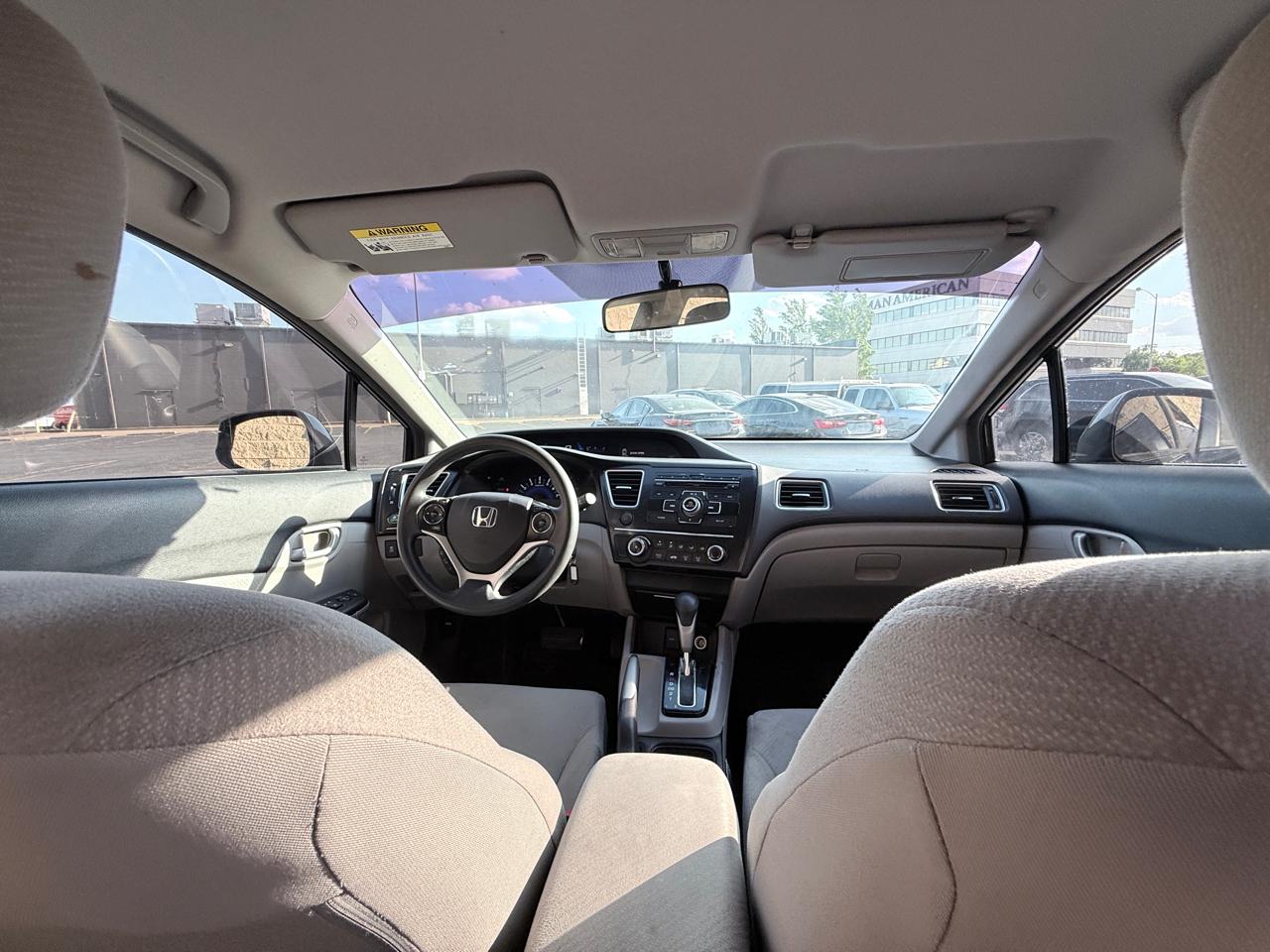 Honda Civic LX Sedan 5-Speed AT 2013