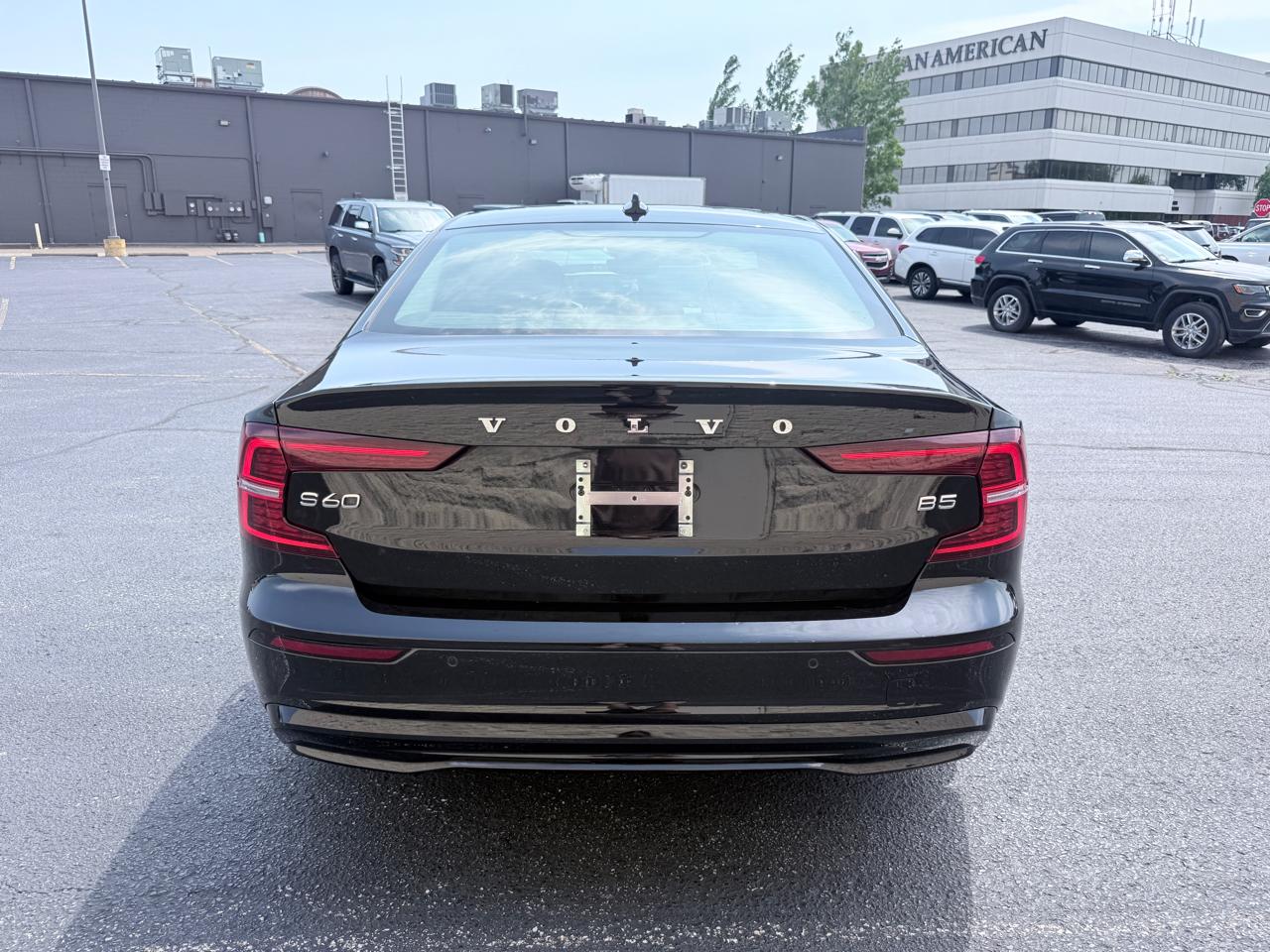 Volvo S60 B5 Core Dark 2024