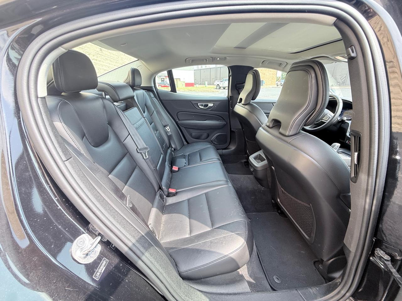 Volvo S60 B5 Core Dark 2024