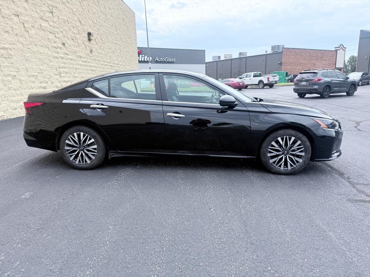 Nissan Altima 2.5 SV 2025