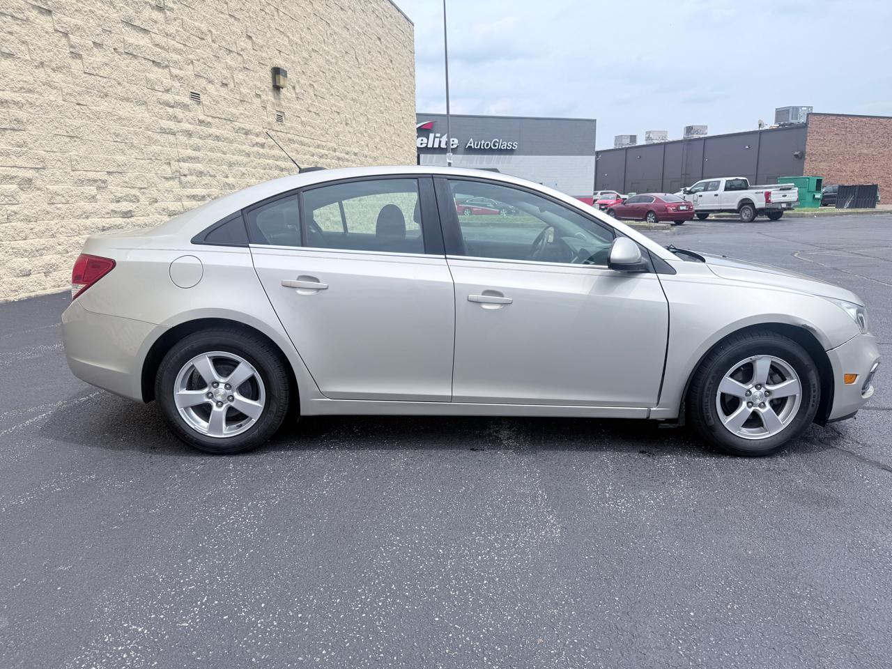 Chevrolet Cruze 1LT Auto 2015