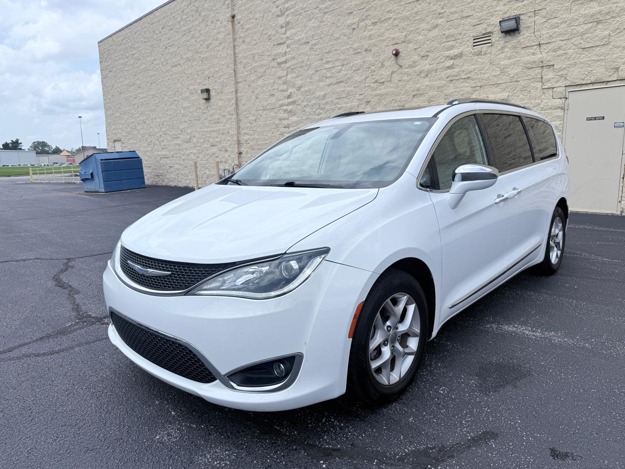 Chrysler Pacifica Limited 2020