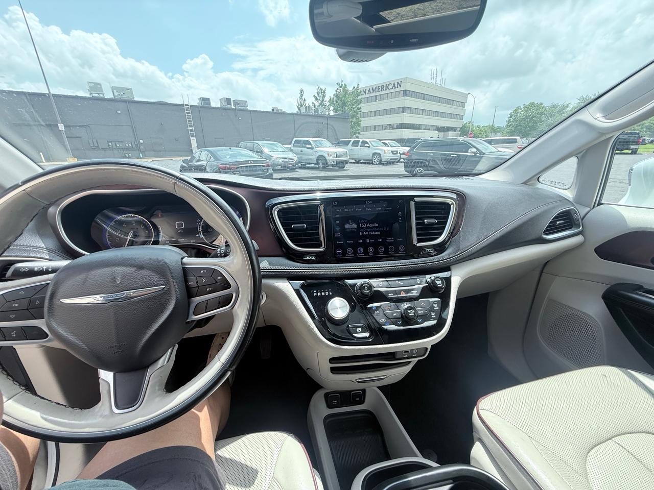Chrysler Pacifica Limited 2020
