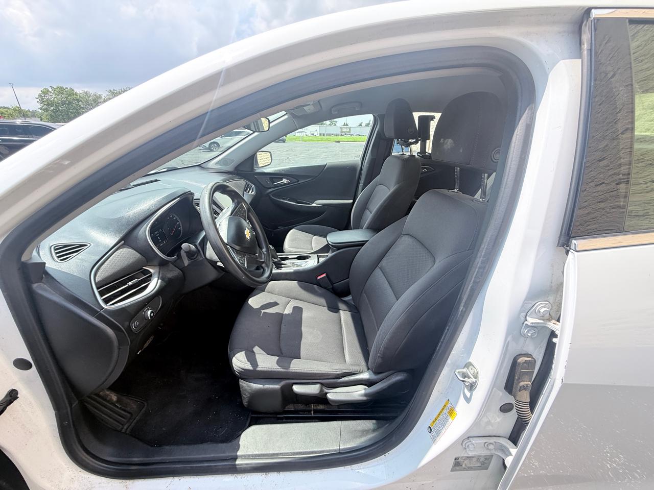 Chevrolet Malibu LS 2018