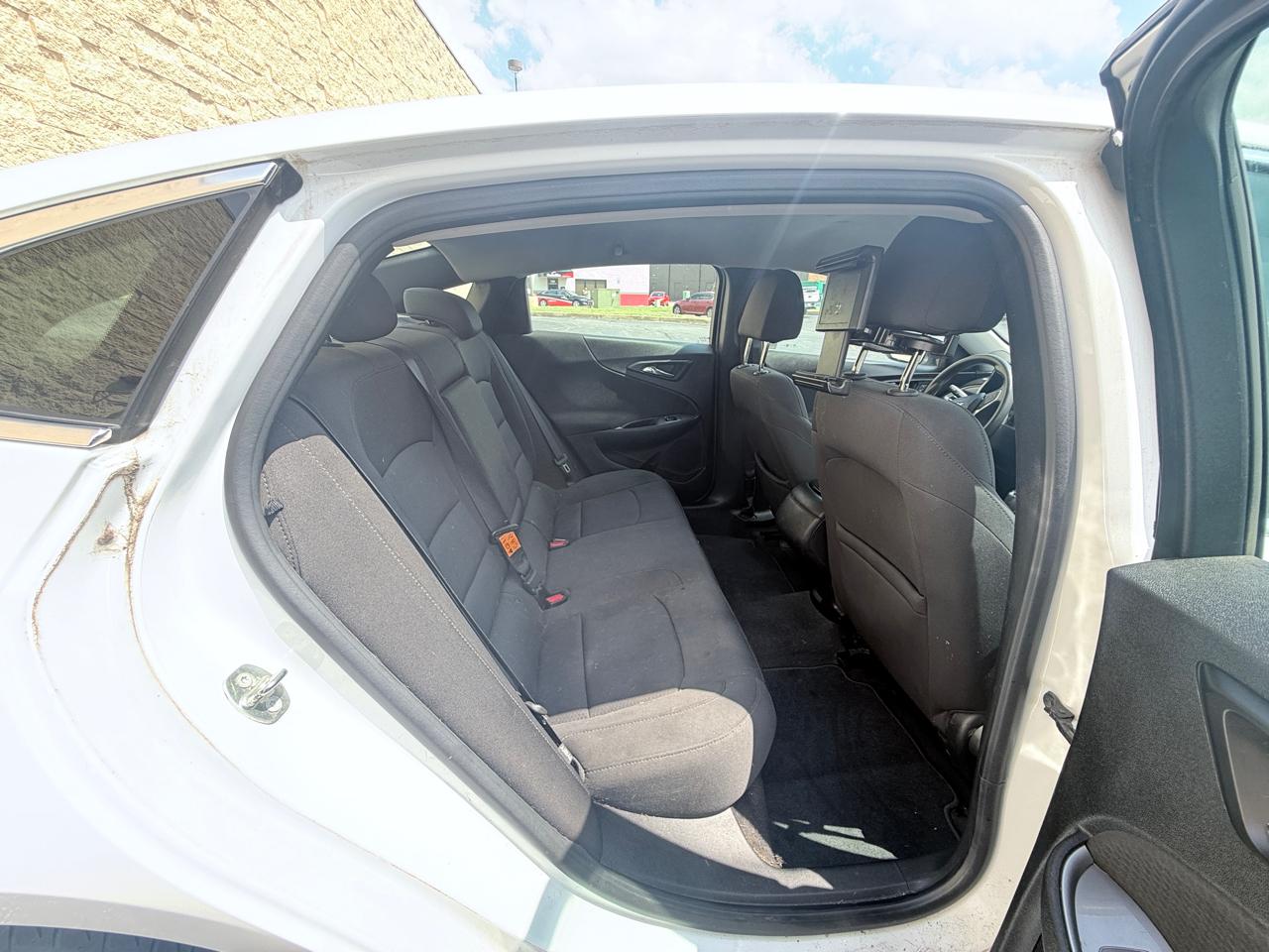 Chevrolet Malibu LS 2018