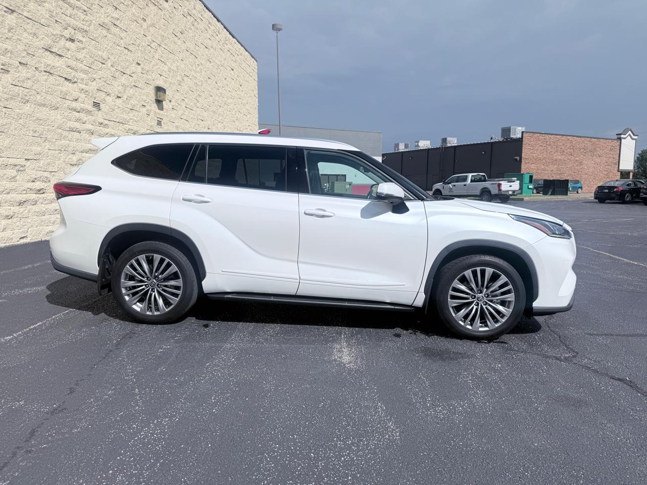 Toyota Highlander Platinum AWD V6 2021