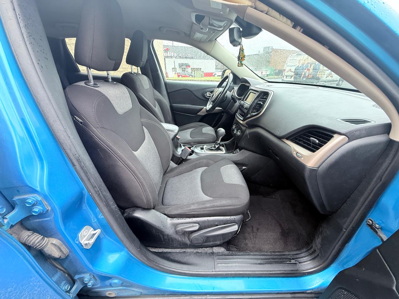Jeep Cherokee Latitude FWD 2018