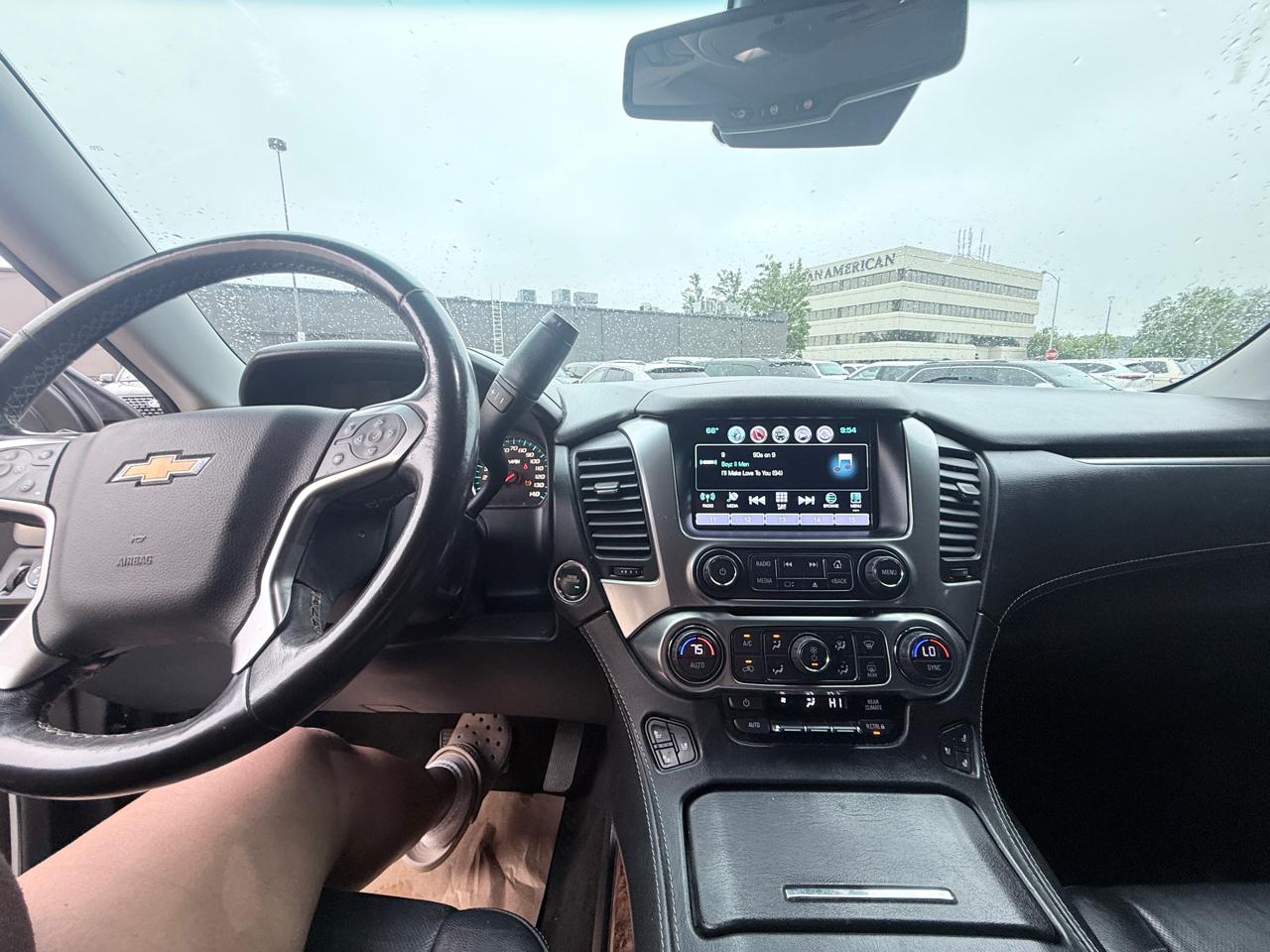 Chevrolet Suburban Premier 4WD 2018