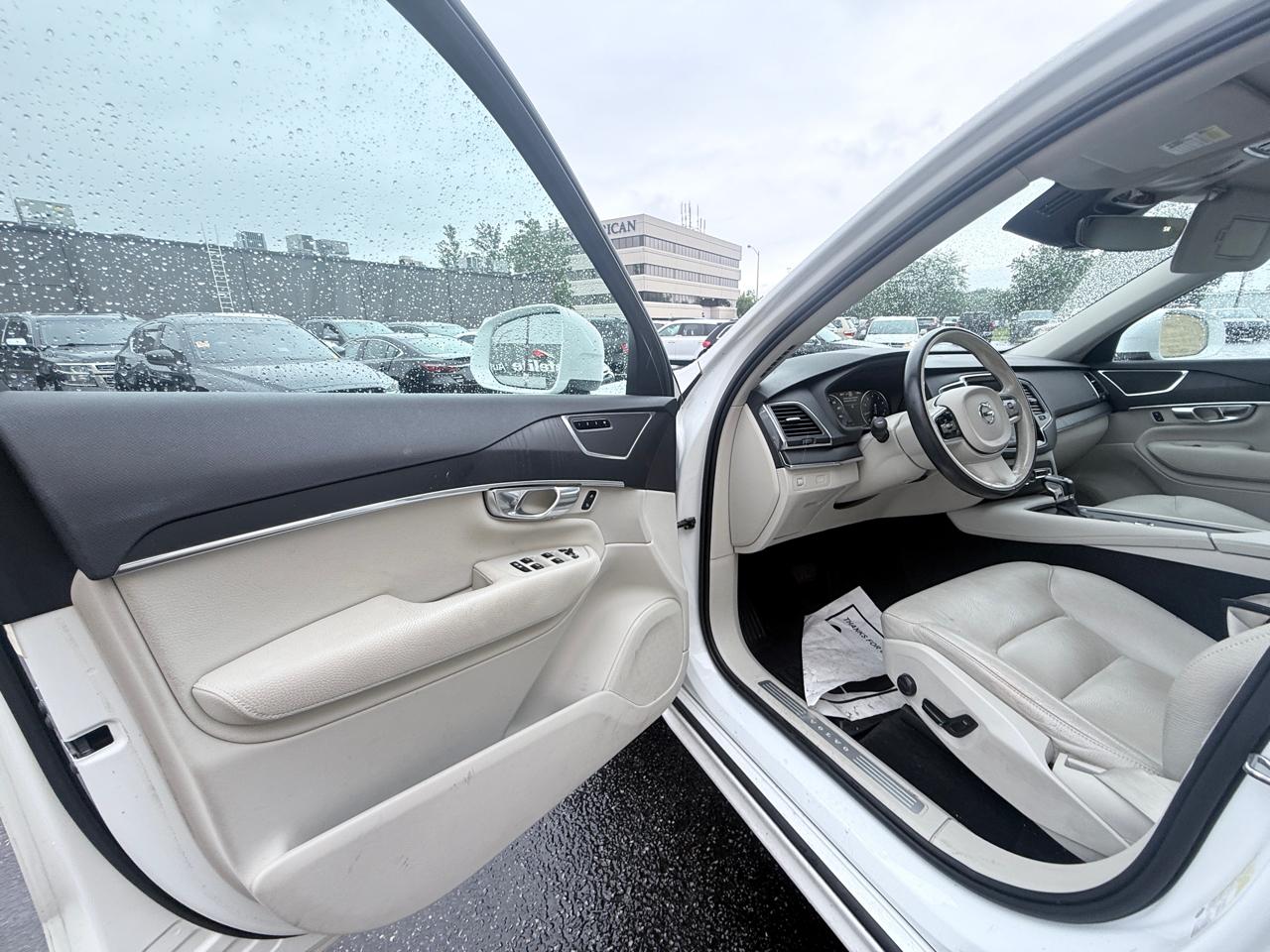 Volvo XC90 T5 Momentum 2020