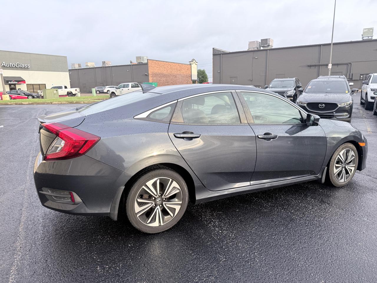 Honda Civic EX-T Sedan CVT 2018