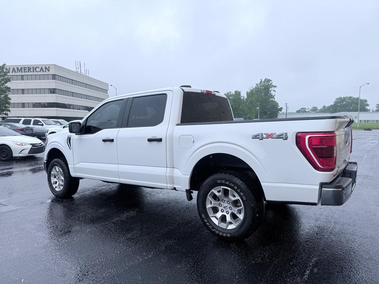 Ford F-150 Lariat SuperCrew 5.5-ft. Bed 4WD 2023