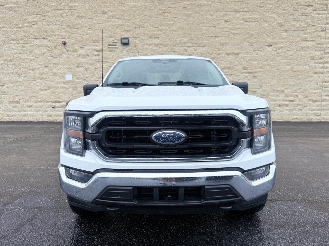 Ford F-150 Lariat SuperCrew 5.5-ft. Bed 4WD 2023