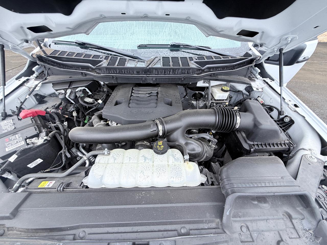 Ford F-150 Lariat SuperCrew 5.5-ft. Bed 4WD 2023