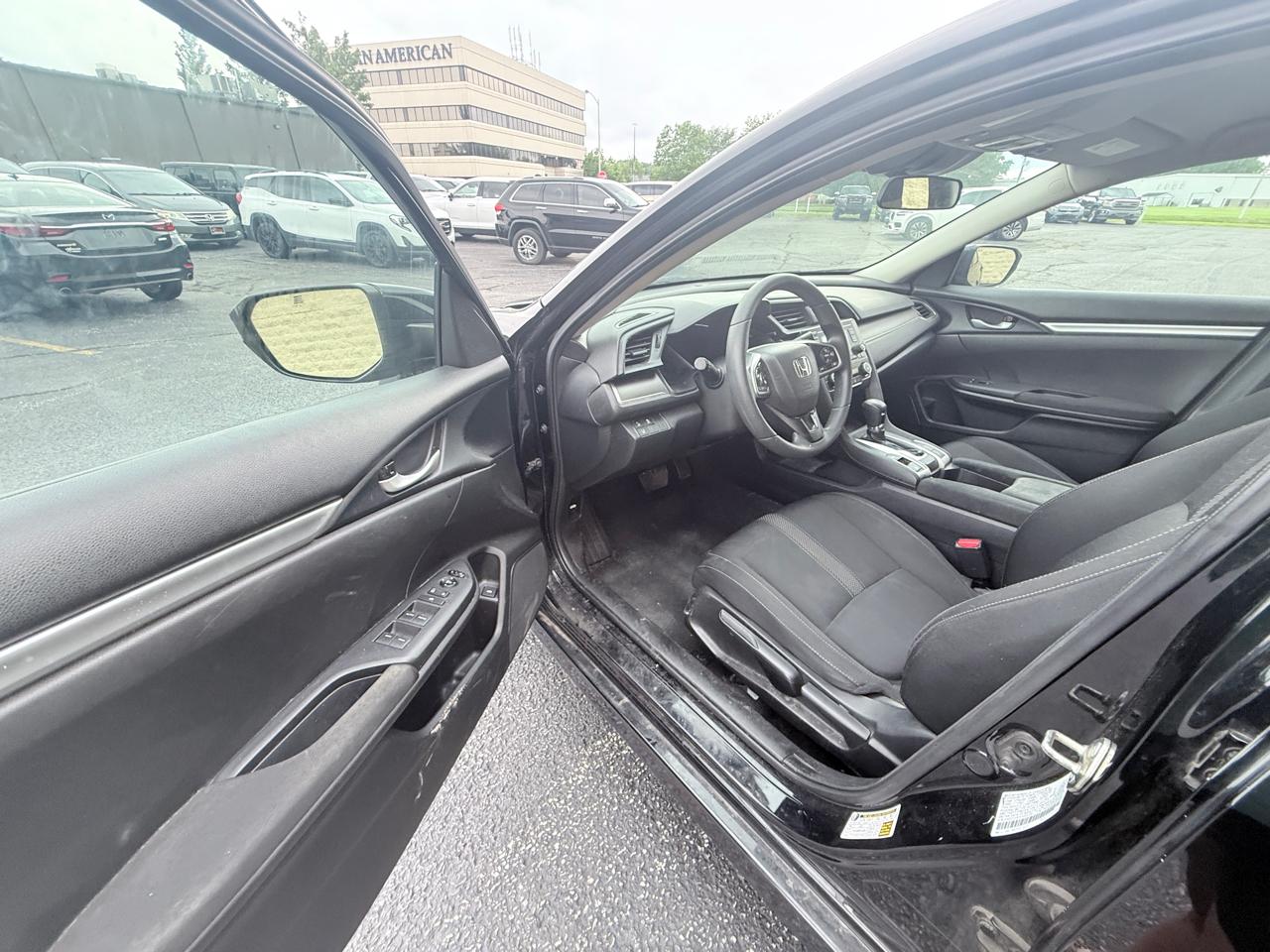 Honda Civic LX Honda Sensing Sedan CVT 2020
