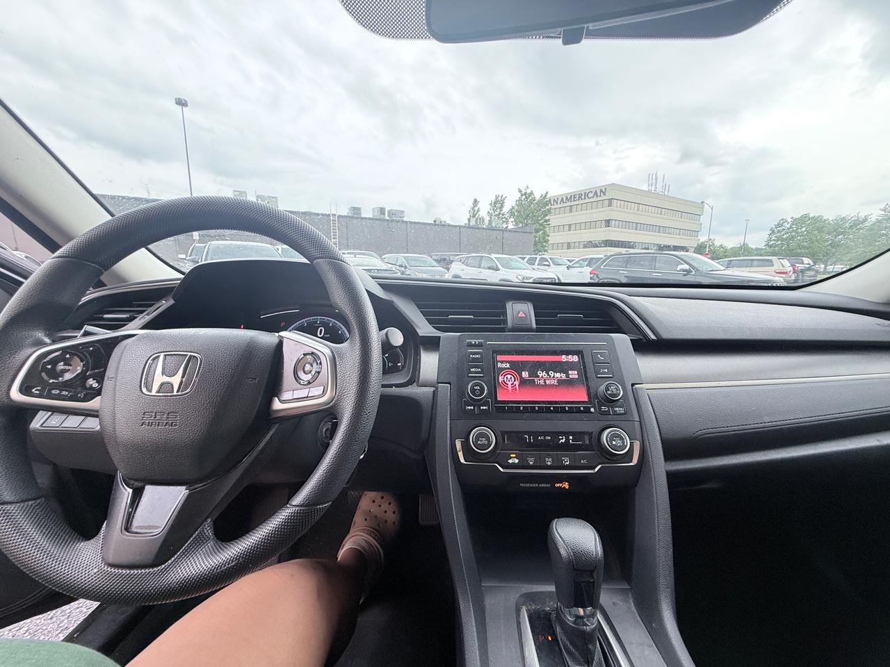 Honda Civic LX Honda Sensing Sedan CVT 2020