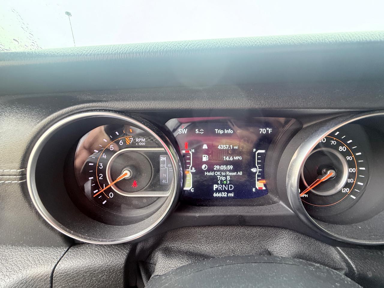 Jeep Wrangler Unlimited Sahara 2019