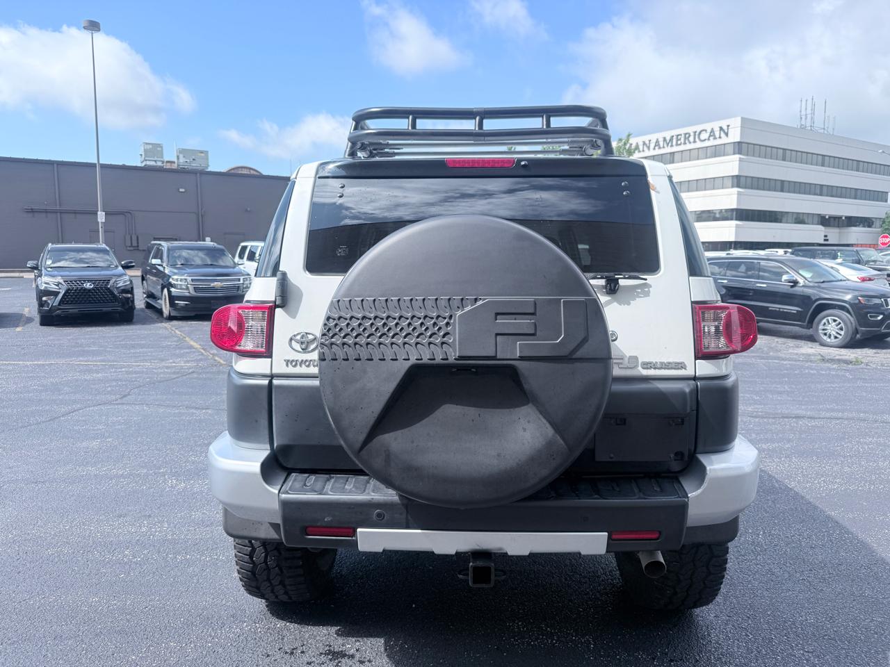 Toyota FJ Cruiser 4WD AT 2010