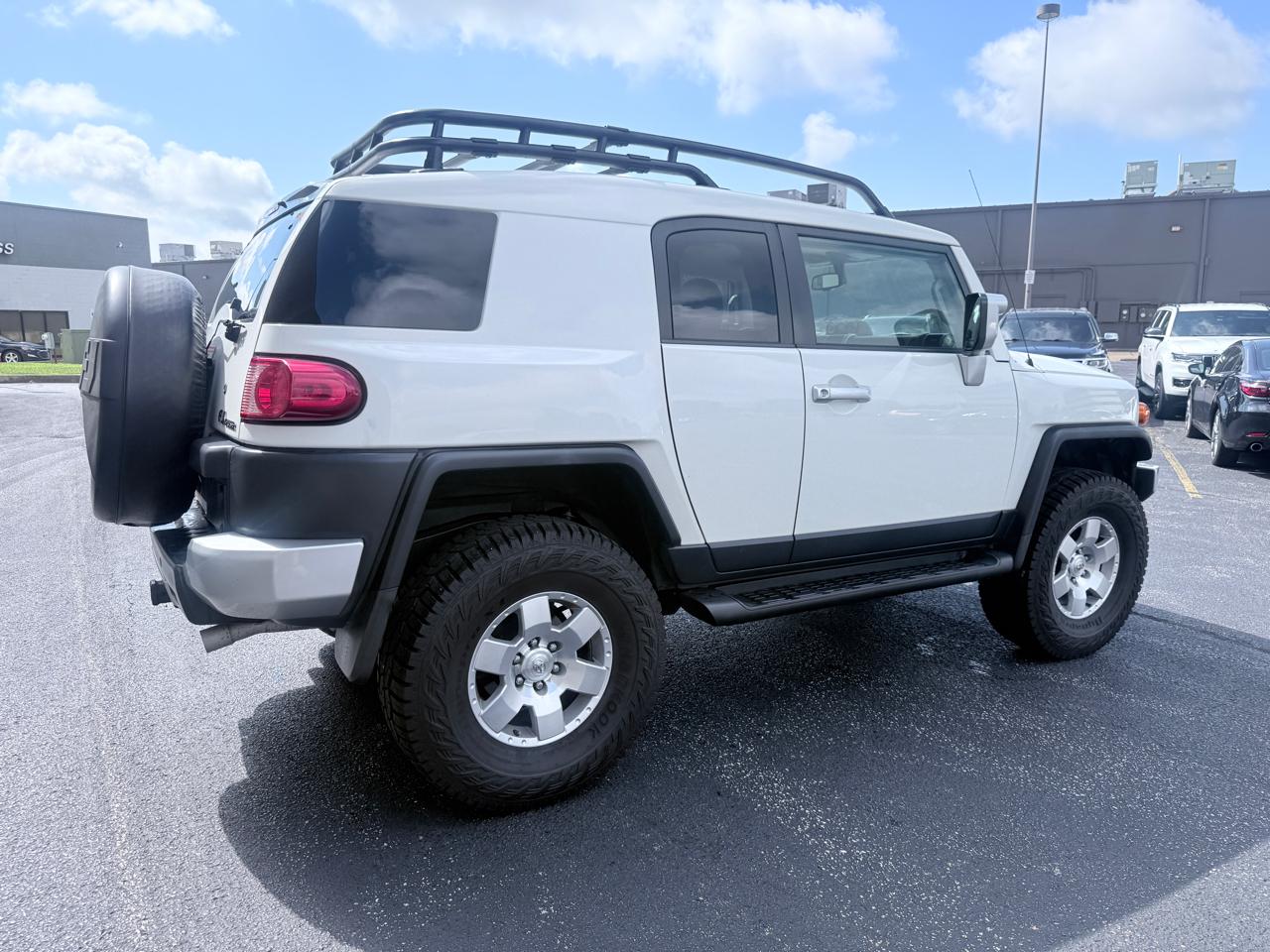 Toyota FJ Cruiser 4WD AT 2010